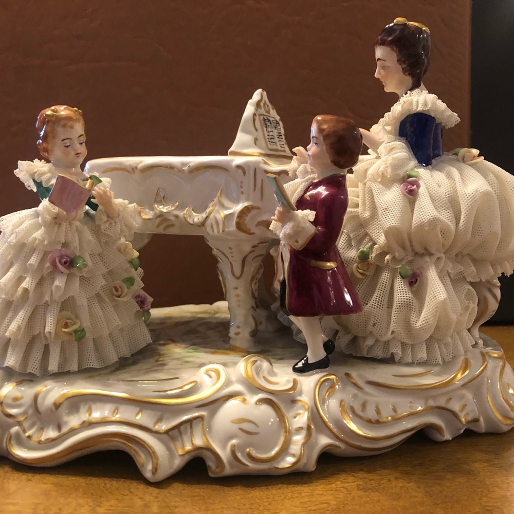 Vintage Dresden Porcelain Musical Lace Figurine